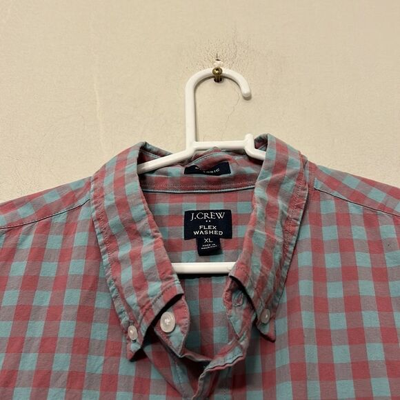 J Crew flex washed classic fit blue pink checkered button down shirt Size XL - Picture 4 of 10